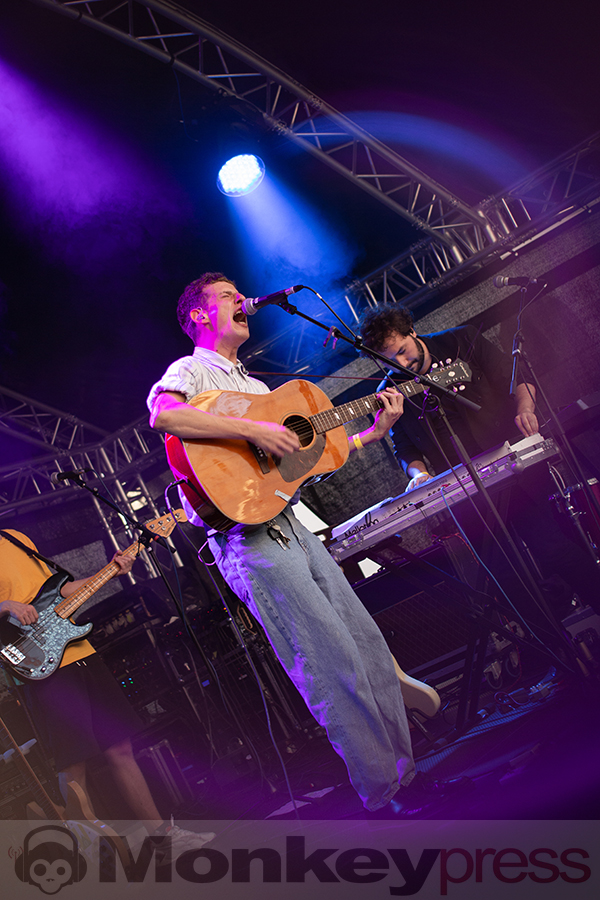 Shelter Boy, © Claudia Helmert