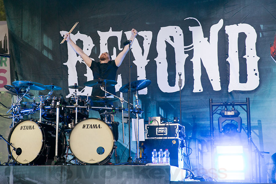 BEYOND THE BLACK, © Marcus Nathofer