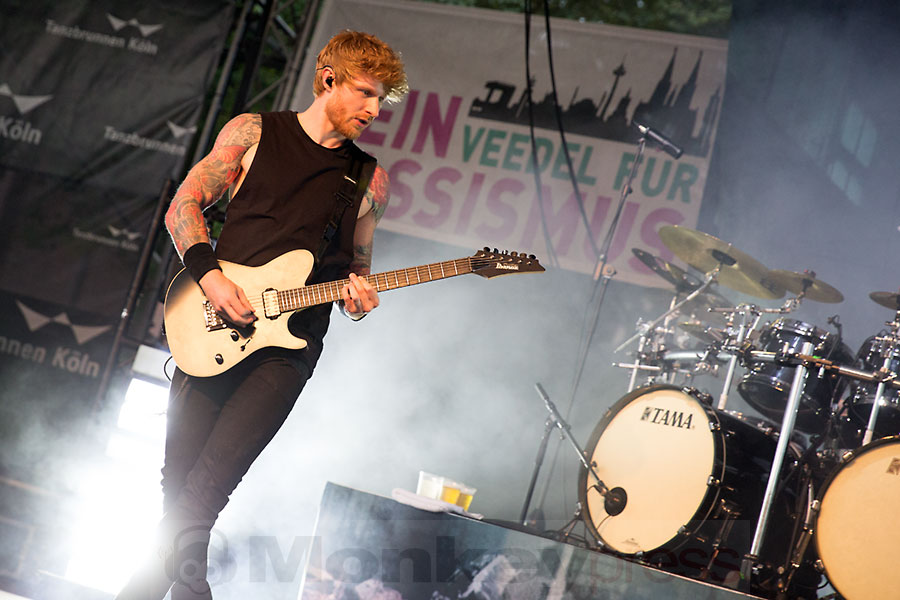 BEYOND THE BLACK, © Marcus Nathofer