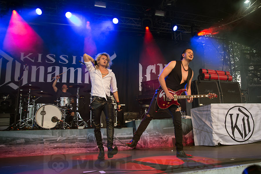 KISSIN DYNAMITE, © Marcus Nathofer