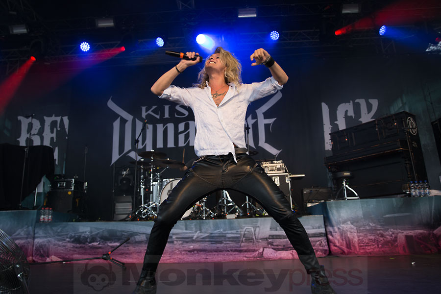 KISSIN DYNAMITE, © Marcus Nathofer