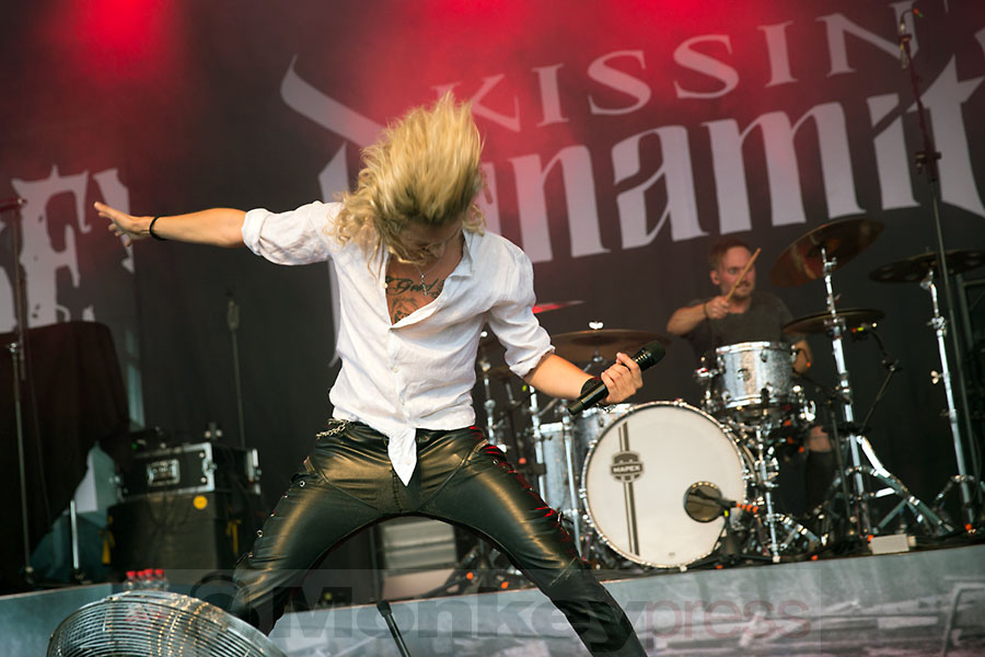 KISSIN DYNAMITE, © Marcus Nathofer