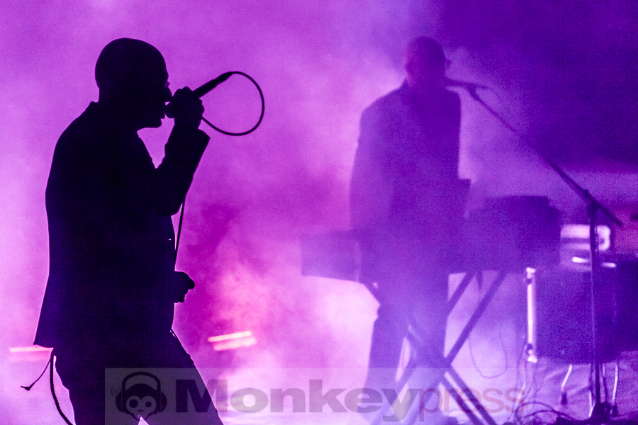 Covenant, © Dietmar Grabs