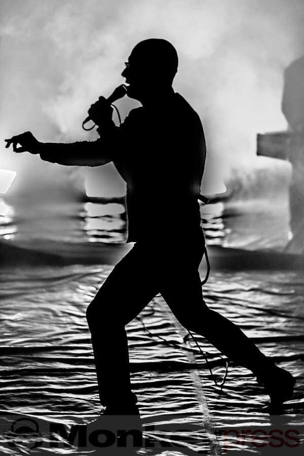 Covenant, © Dietmar Grabs