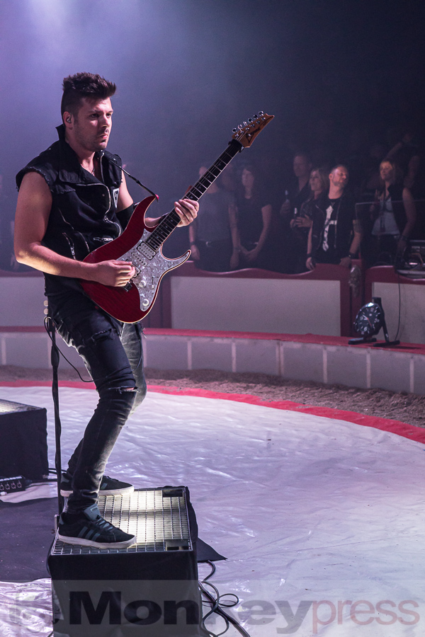 Heldmaschine, © Peter Bernsmann