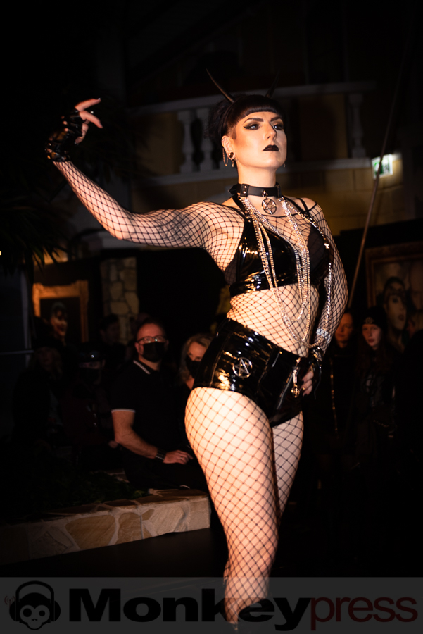 Fotos: PLAGE NOIRE, Weissenhäuser Strand (Samstag, 30.10.2021)