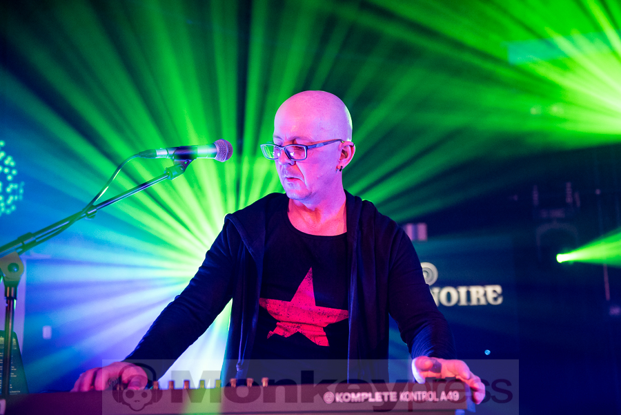 Fotos: PLAGE NOIRE, Weissenhäuser Strand (Samstag, 30.10.2021)