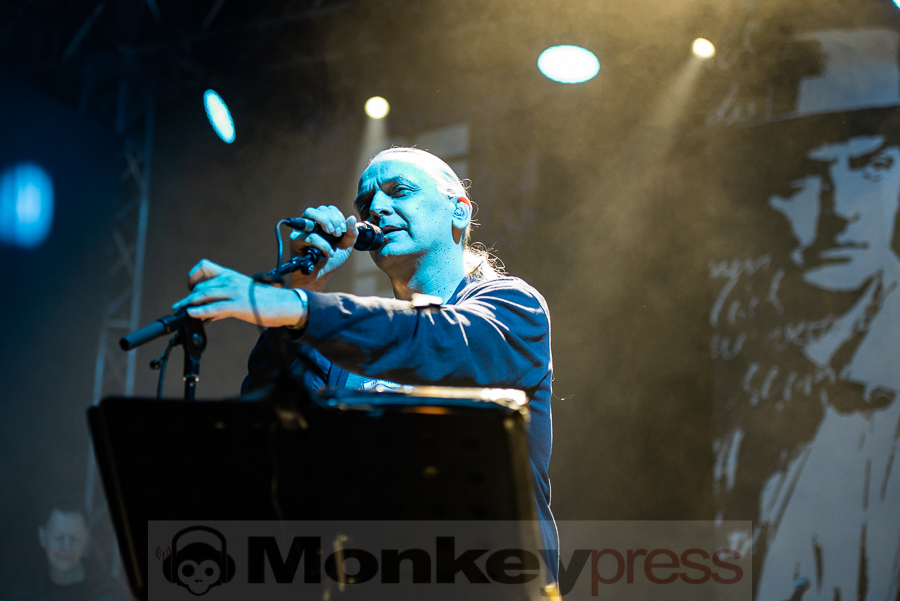 Fotos: PLAGE NOIRE, Weissenhäuser Strand (Samstag, 30.10.2021)