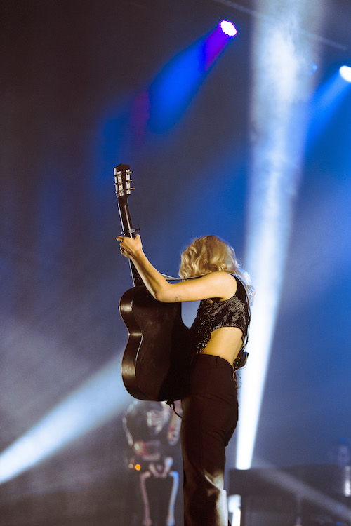 PHOEBE BRIDGERS: im Juni und Juli auf Tour