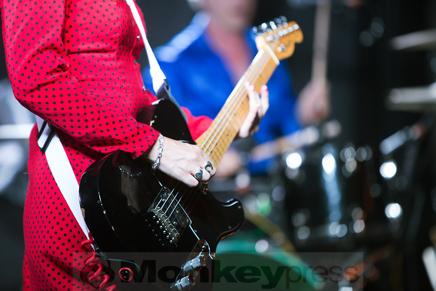 BLOOD RED SHOES, ©Marcus Nathofer