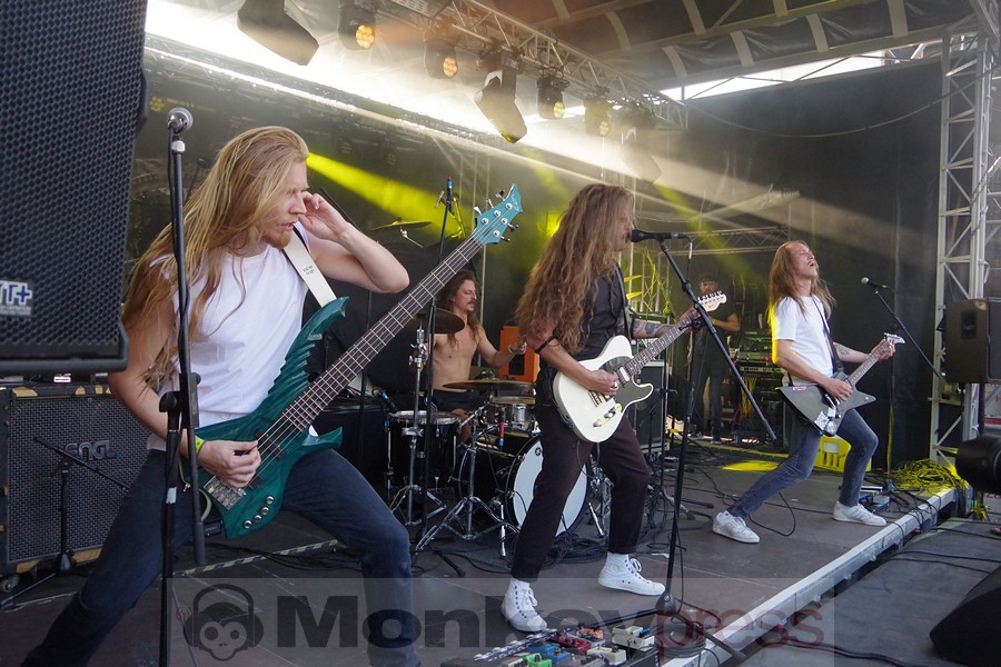 Fotos: DUST BOLT Fotos: DUST BOLT