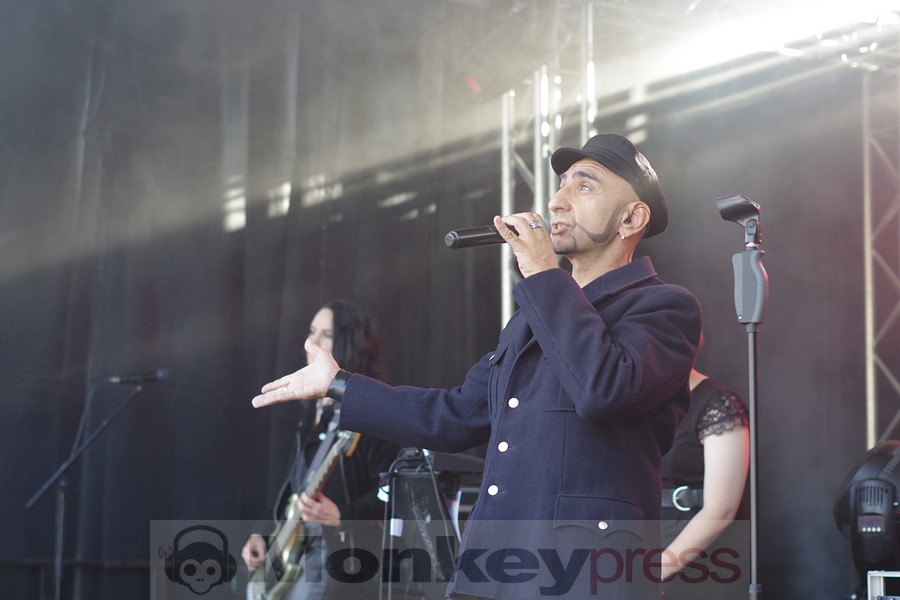 OXIC INC., © Marius Meyer