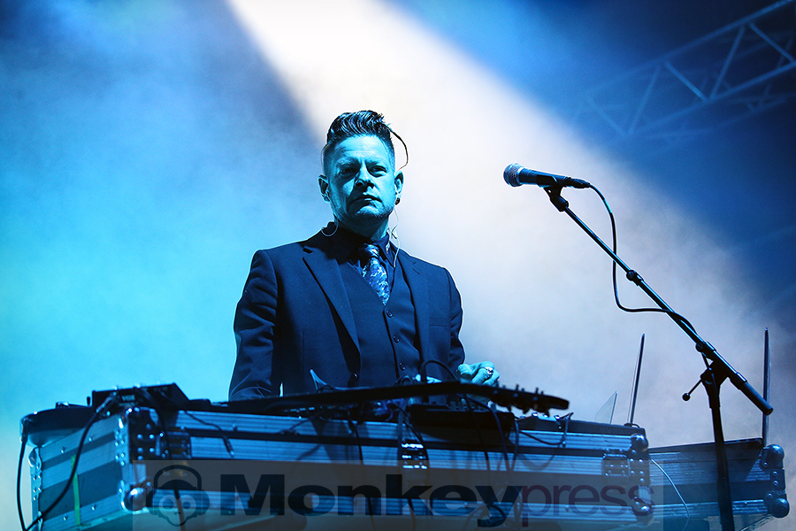 Covenant-M'era Luna 2022 © Sandro Griesbach