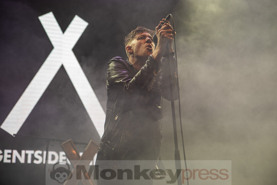 Agent Side Grinder, © Mirco Wenzel