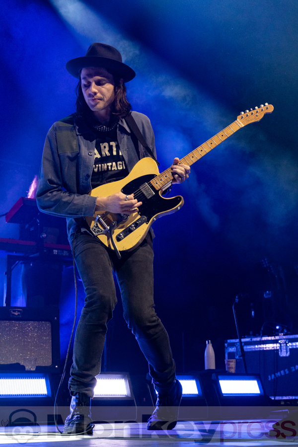 James Bay, © Angela Trabert