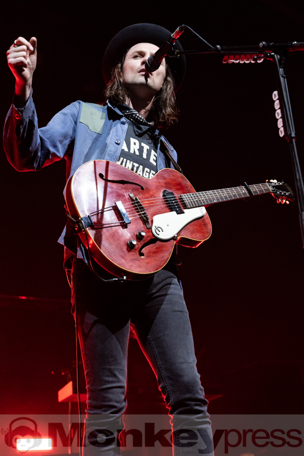 James Bay, © Angela Trabert