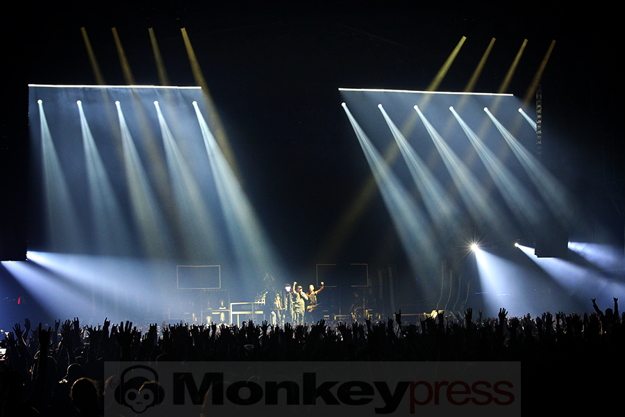 Smash into Pieces © Sandro Griesbach