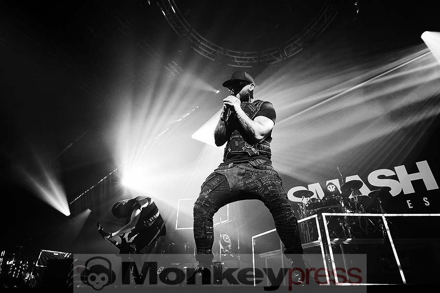 Smash into Pieces © Sandro Griesbach