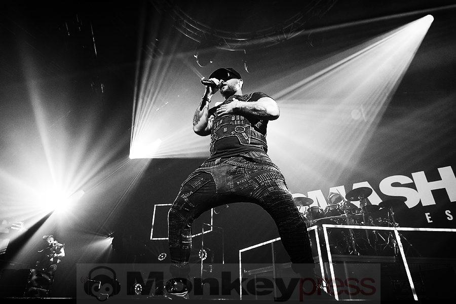 Smash into Pieces © Sandro Griesbach