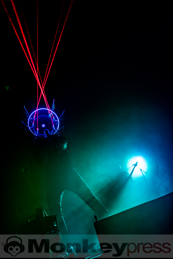 Heldmaschine, © Thomas Bunge