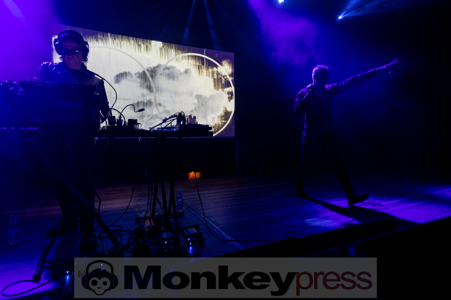 Absolute Body Control, © Thomas Bunge