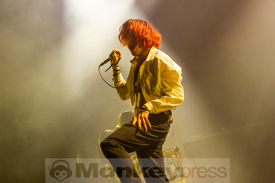 Static Dress, © Markus Hillgärtner