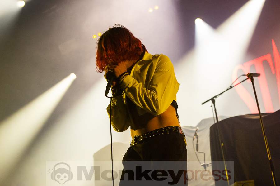 Static Dress, © Markus Hillgärtner