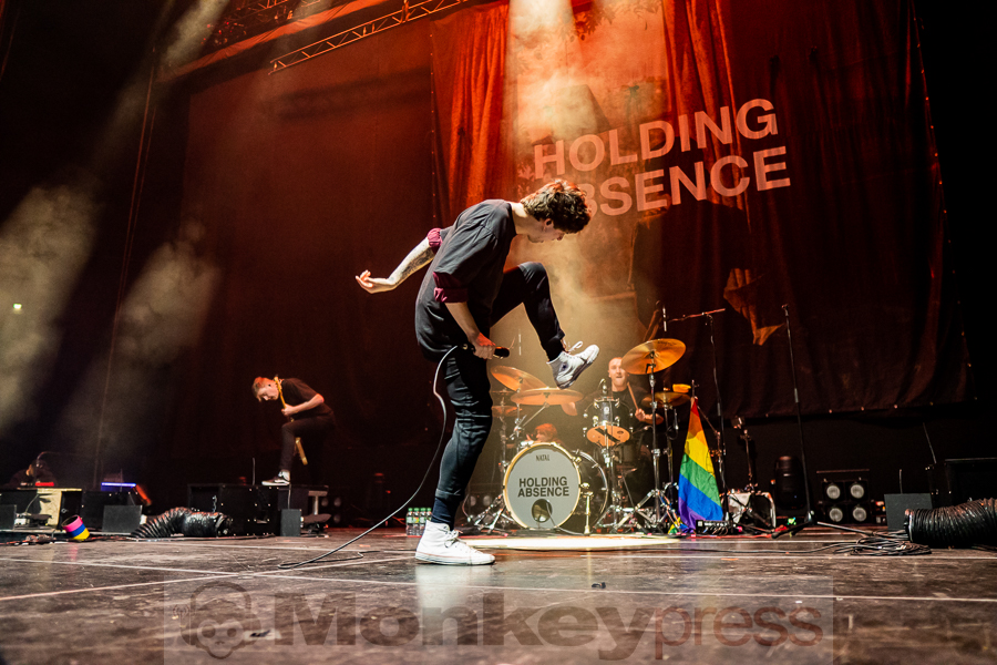 Holding Absence, © Markus Hillgärtner