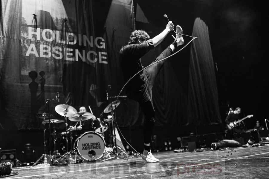 Holding Absence, © Markus Hillgärtner