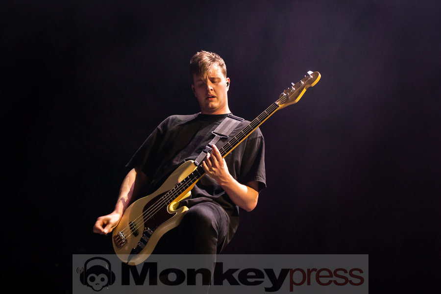 Holding Absence, © Markus Hillgärtner