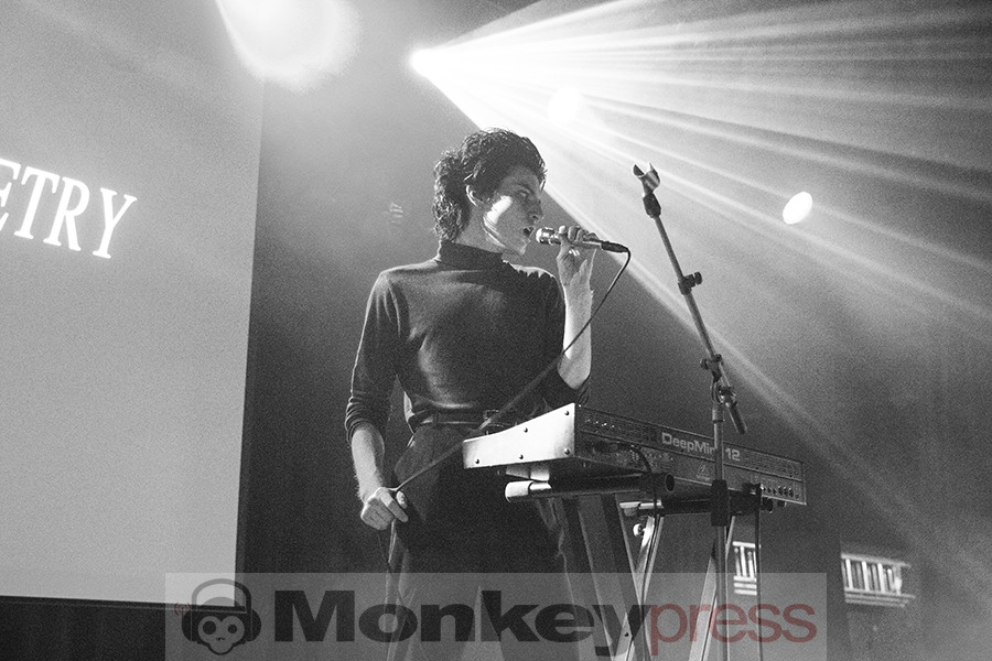 Harsh Symmetry, © Claudia Helmert