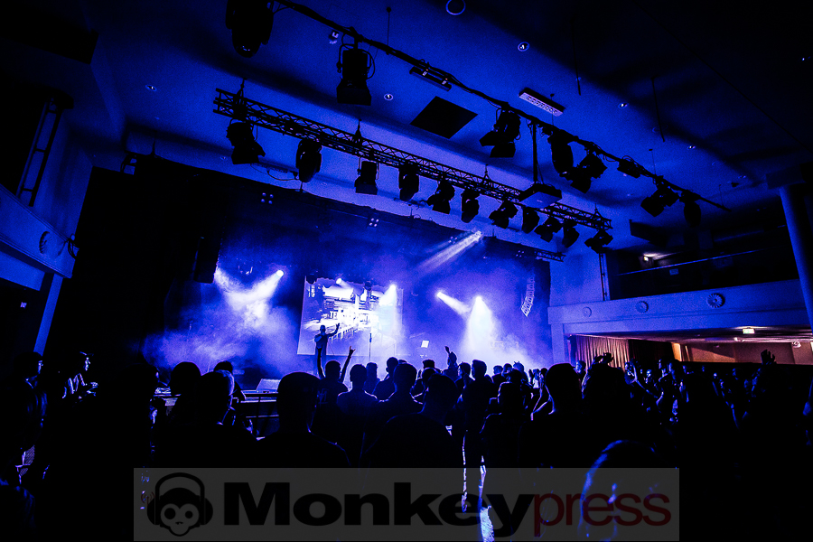 Tension Control, © Alex Jung