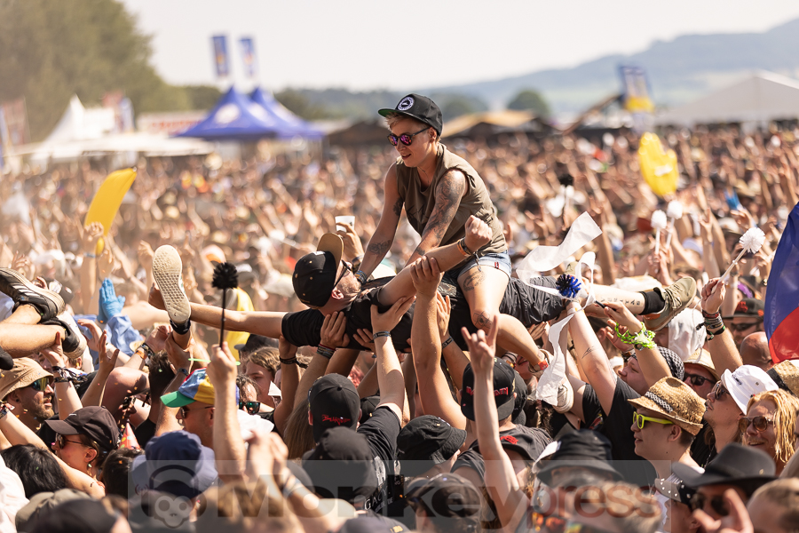 Impressionen Summer Breeze Donnerstag © Birger Treimer