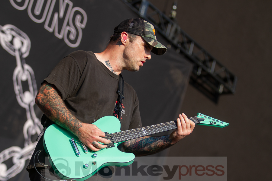 Stick To Your Guns, © Markus Hillgärtner