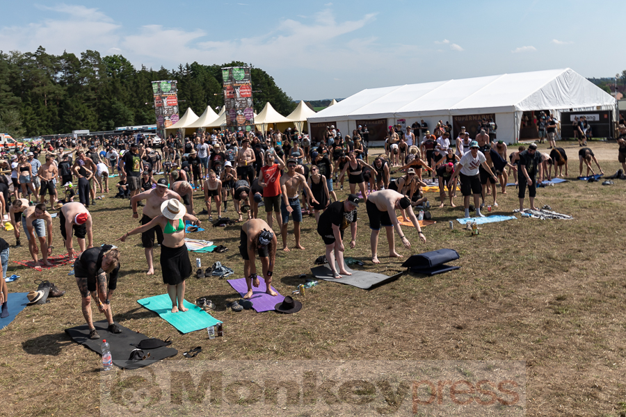 MetalYoga © Birger Treimer