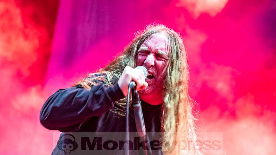 Obituary © Robert Helle