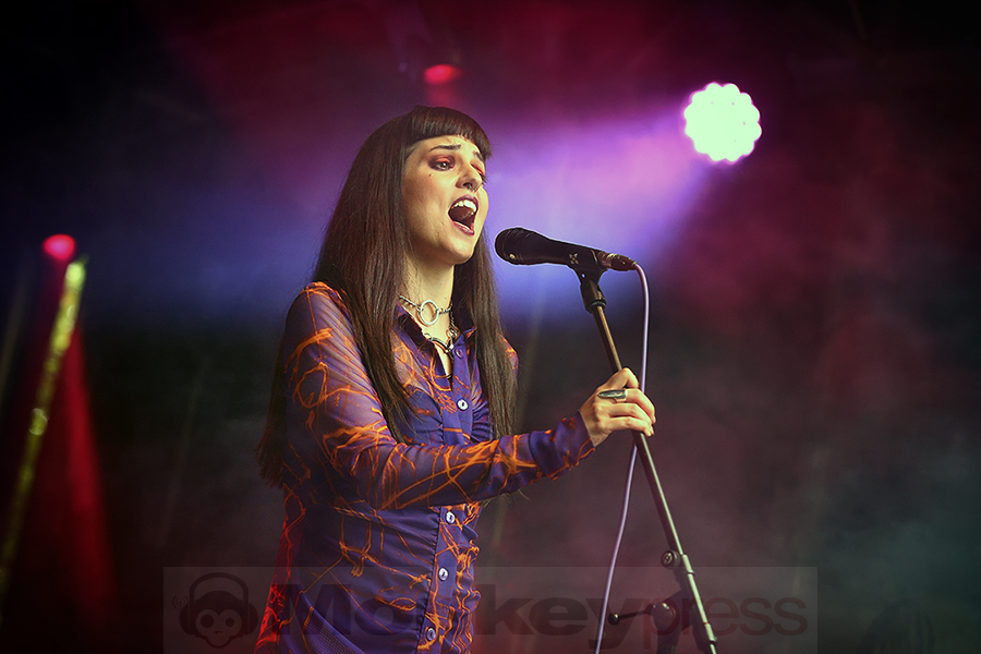 Marva Von Theo © Sandro Griesbach