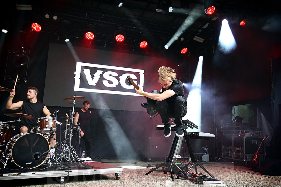 Versus Goliath © Sandro Griesbach