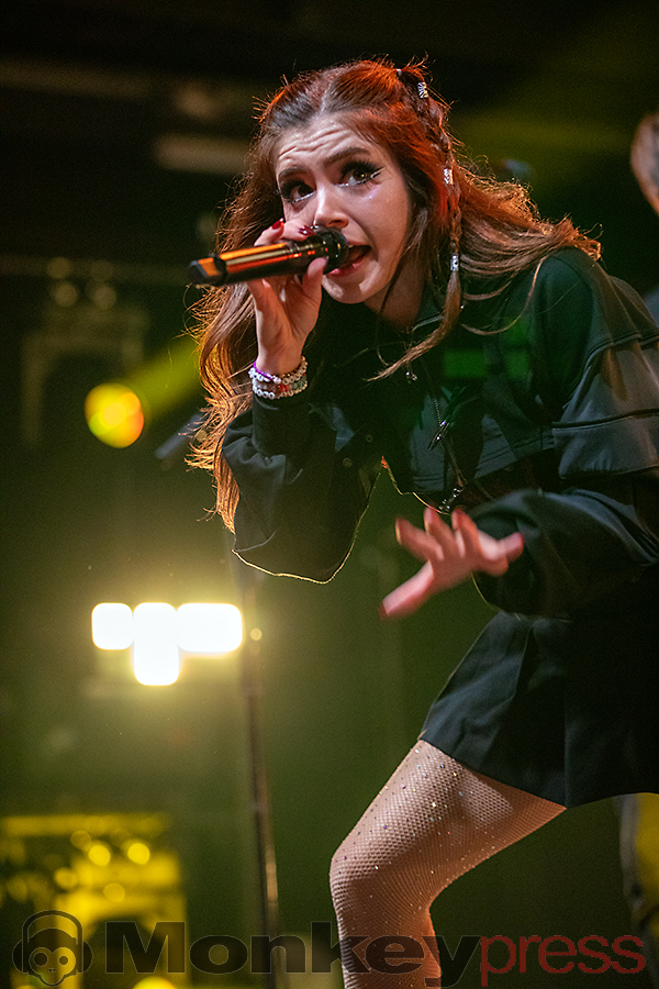 AGAINST THE CURRENT, ©Marcus Nathofer