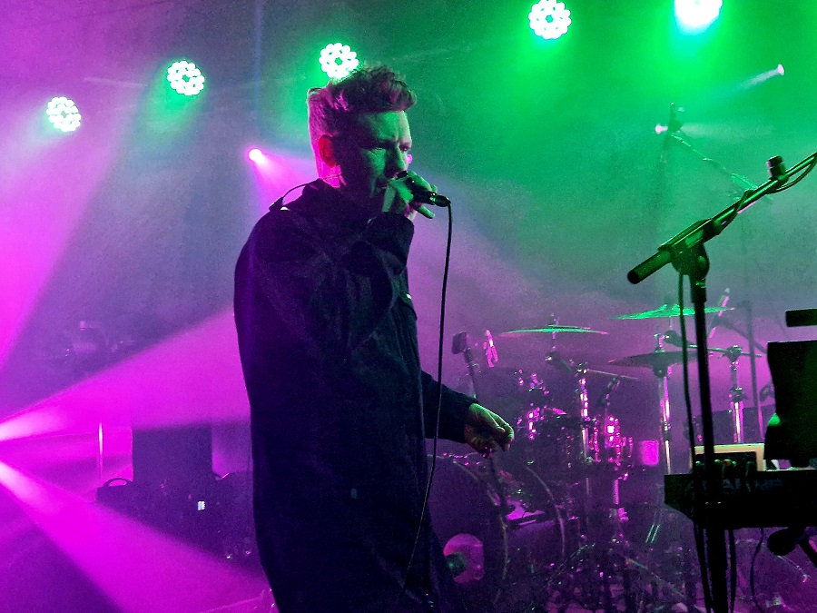 Unify Separate © Nadine Kloppert