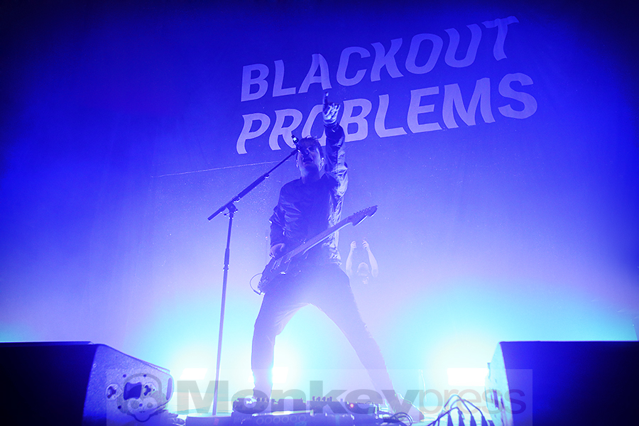 Blackout Problems © Sandro Griesbach