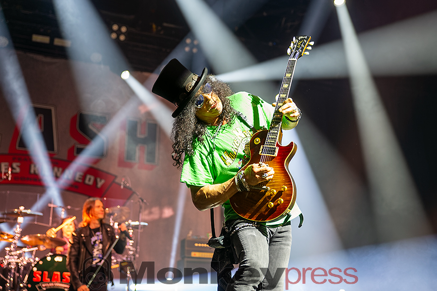 SLASH featuring MYLES KENNEDY and THE CONSPIRATORS, ©Marcus Nathofer