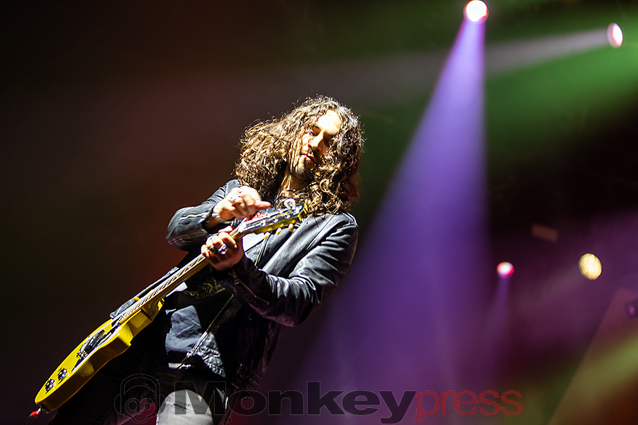 SLASH featuring MYLES KENNEDY and THE CONSPIRATORS, ©Marcus Nathofer