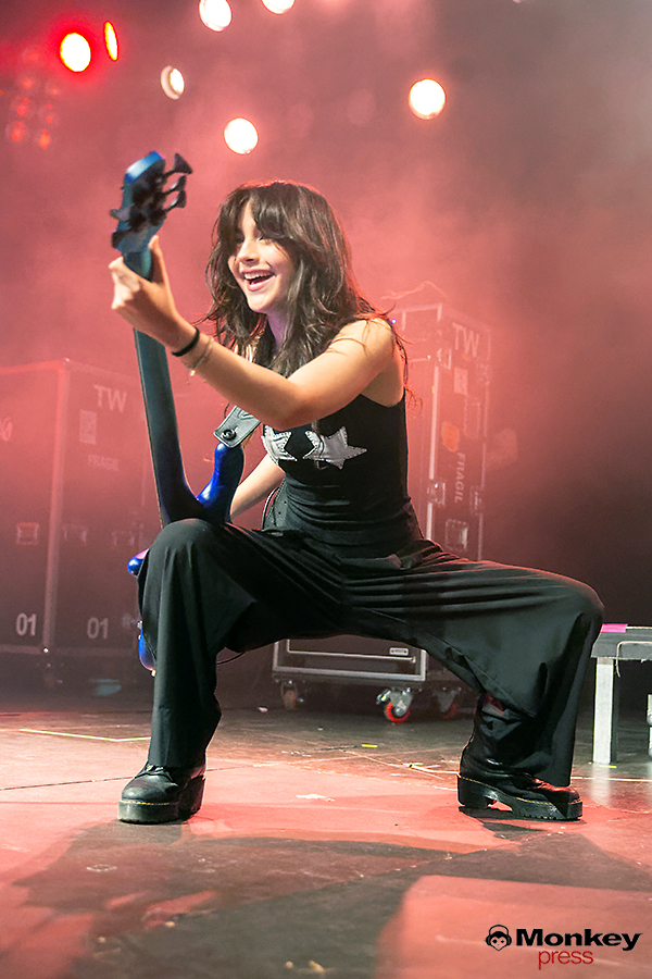 THE WARNING, ©Marcus Nathofer