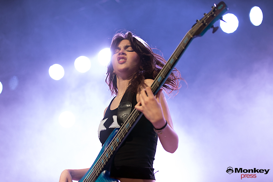 THE WARNING, ©Marcus Nathofer