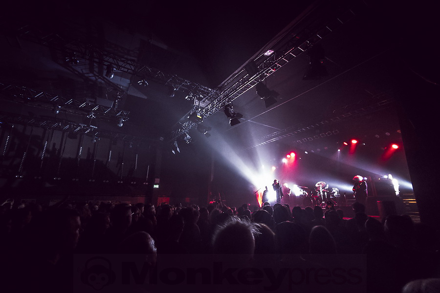 THE JESUS AND MARY CHAIN