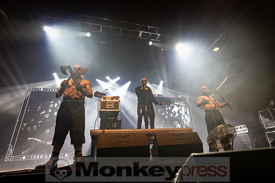 Prayers, © Thomas Bunge Prayers, © Thomas Bunge