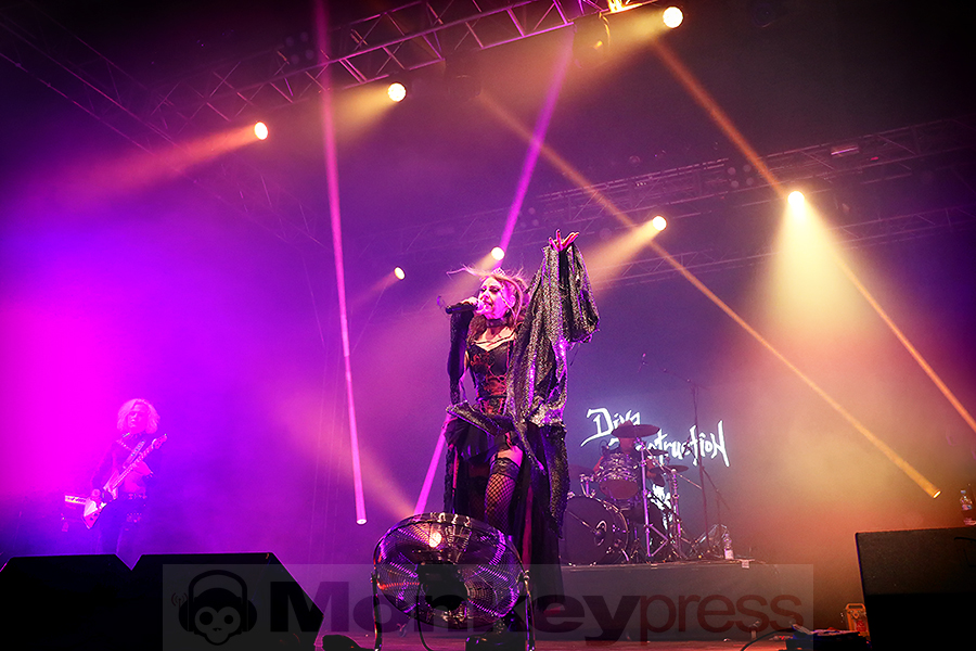 Diva Destruction © Sandro Griesbach