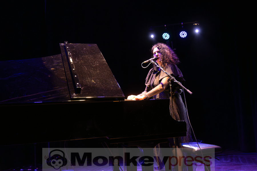 MORAN MAGAL feat. STIMMGEWALT, (c) Anno von Sachsen