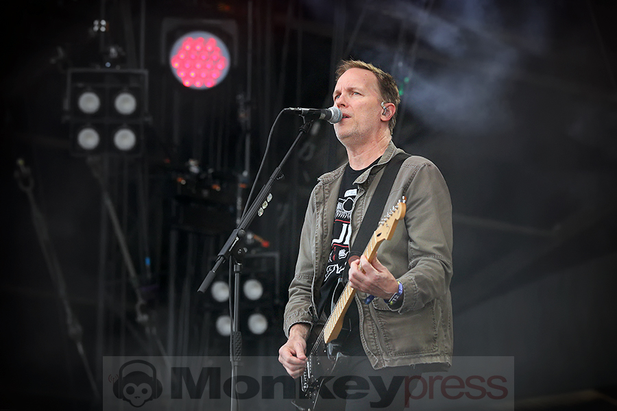 Dogstar © Sandro Griesbach